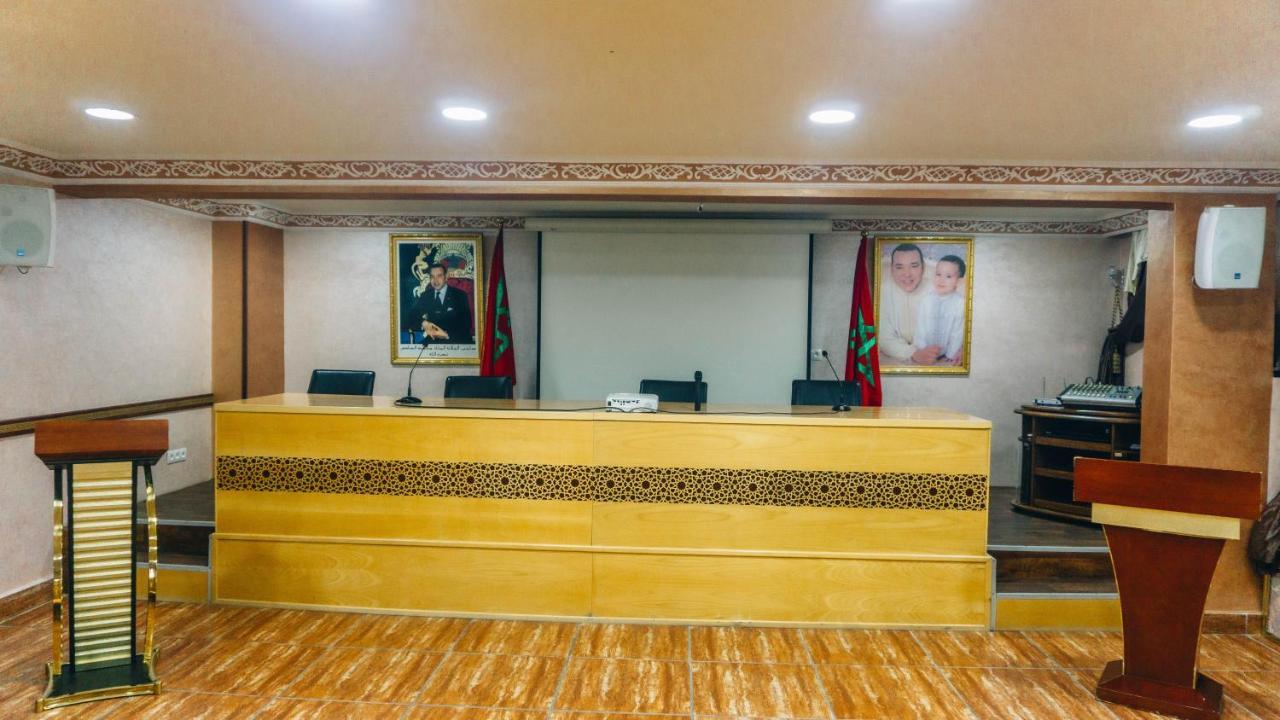 Hotel Atenas Tétouan エクステリア 写真