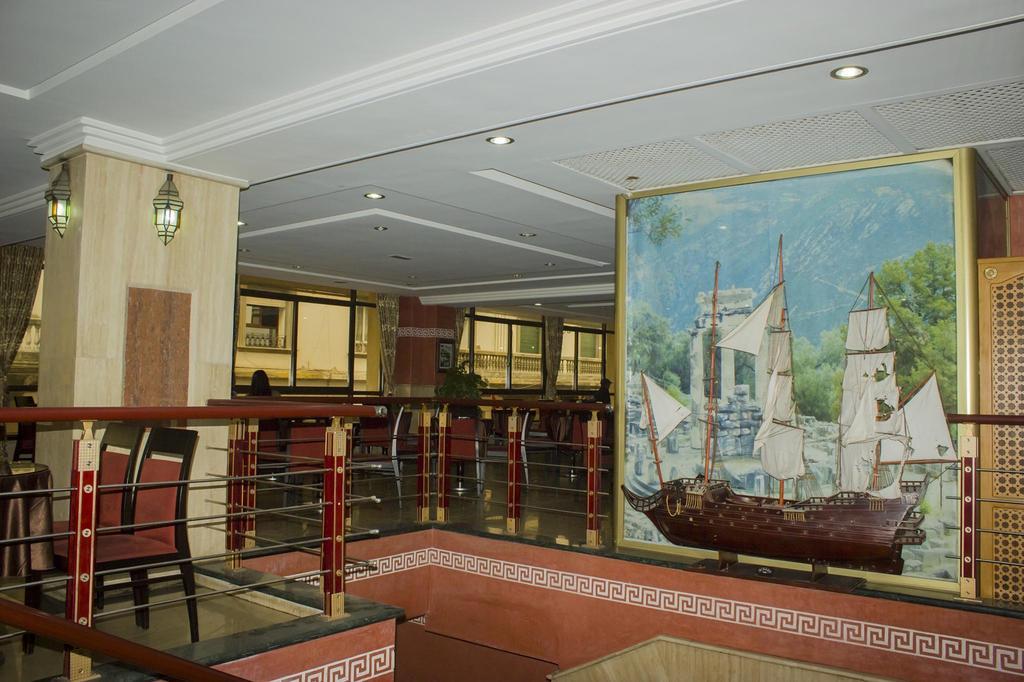 Hotel Atenas Tétouan エクステリア 写真