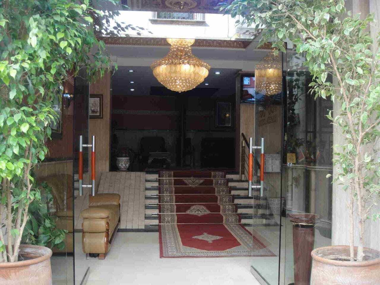 Hotel Atenas Tétouan エクステリア 写真